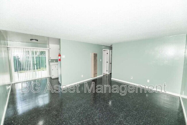 property at 1610 Sanford Ave
