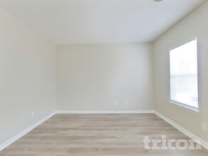 1099 Sugarcreek Way in Riverdale, GA - Building Photo - Building Photo