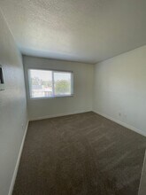 12719 Robison Blvd in Poway, CA - Building Photo - Building Photo