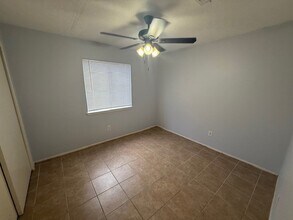 2434 Spring Dusk Dr in Spring, TX - Building Photo - Building Photo