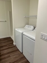 700 N State St in Bellingham, WA - Foto de edificio - Building Photo