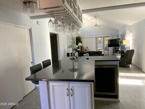 7432 N Vía Camello Del Norte in Scottsdale, AZ - Building Photo - Building Photo