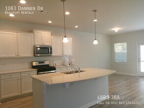 1083 Danner Dr in Okatie, SC - Building Photo - Building Photo