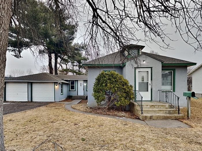 6116 N Aldrich Ave in Minneapolis, MN - Building Photo