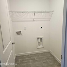 3984 Mezzanine Ln in Jacksonville, FL - Building Photo - Building Photo