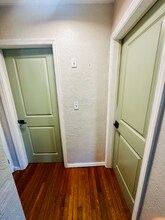 5843 27th Ave S in Gulfport, FL - Foto de edificio - Building Photo