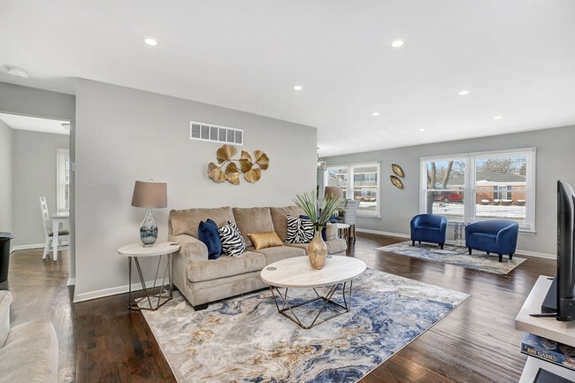 18101 Marlin Ln