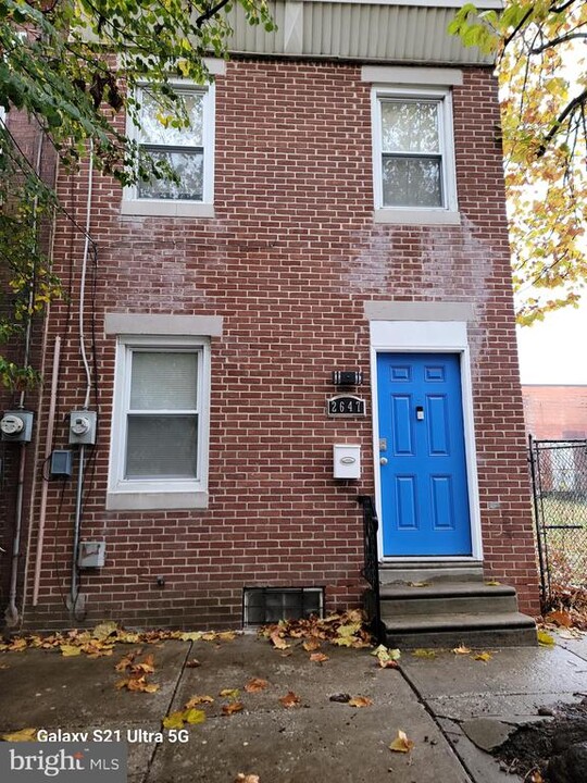 2647 Martha St in Philadelphia, PA - Building Photo