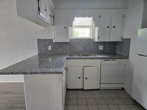 1326 Blair St in Houston, TX - Building Photo - Building Photo