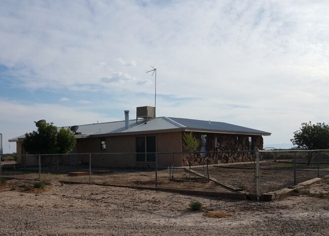 property at 17 Sol Del Oriente