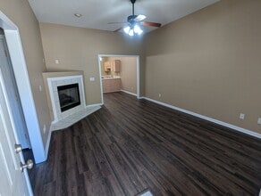 6122 Covington Villas Dr in Tuscaloosa, AL - Building Photo - Building Photo