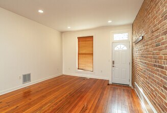 1242 E Fort Ave in Baltimore, MD - Building Photo - Building Photo