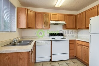 325 Geraldine Loop SE in Rio Rancho, NM - Building Photo - Building Photo
