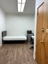 5042 11th Ave NE, Unit 39 in Seattle, WA - Foto de edificio - Building Photo