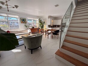 12450 NW 32nd Manor in Sunrise, FL - Building Photo - Building Photo