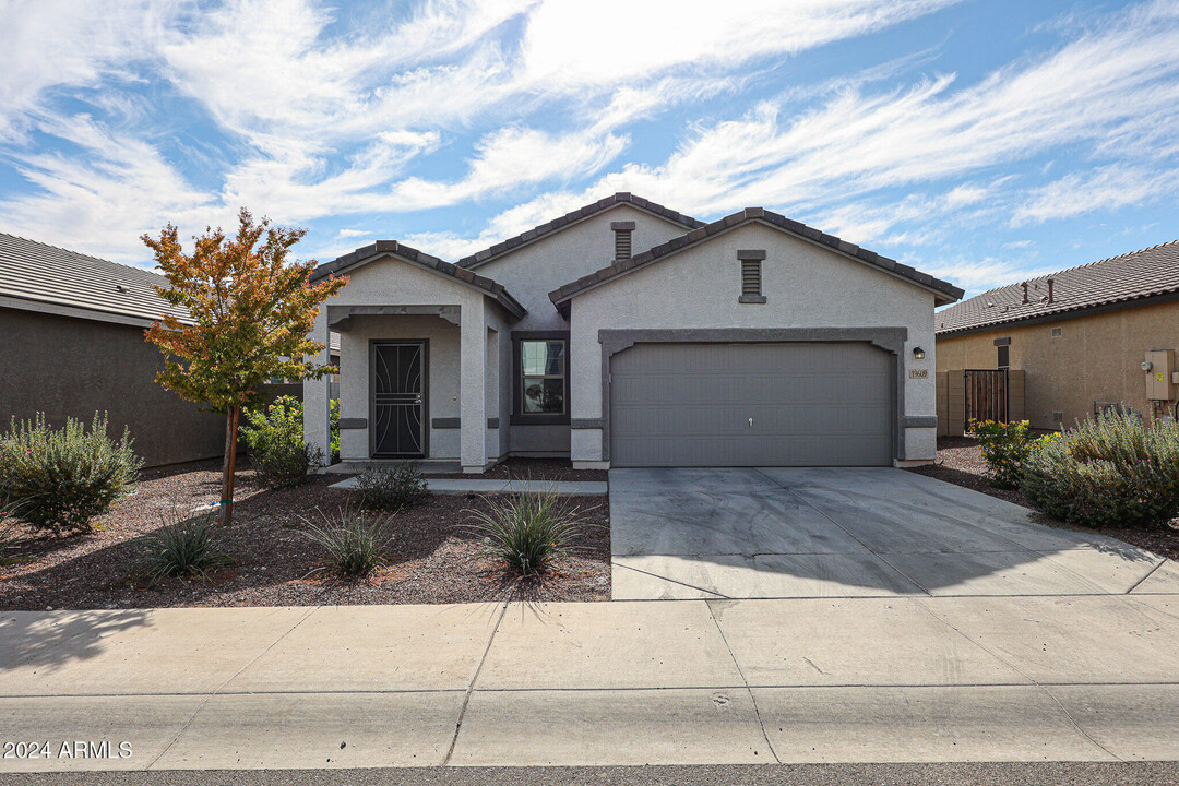 19609 W Palo Verde Dr in Litchfield Park, AZ - Building Photo