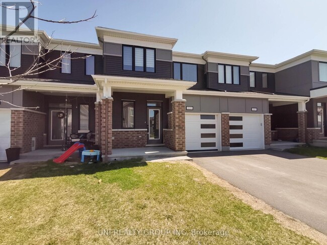 property at 335 Aphelion Cres