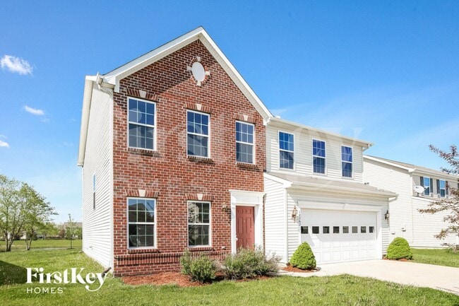 10262 McClain Dr in Brownsburg, IN - Foto de edificio - Building Photo