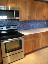 13725 NE 6th Ave in North Miami, FL - Building Photo - Building Photo