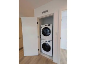 13738 Central Ave in Surrey, BC - Building Photo - Building Photo