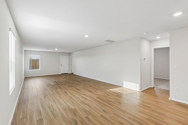 8812 SW 31st Ter in Oklahoma City, OK - Building Photo - Building Photo