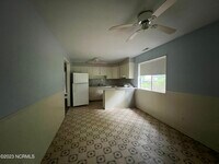 200 Ramsey Dr photo'