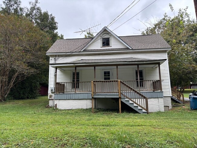property at 133 E Bank St