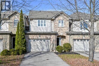 43 Olivia Pl in Hamilton, ON - Building Photo - Building Photo