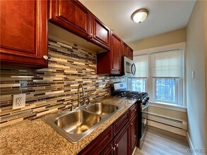 1225 Hertel Ave in Buffalo, NY - Building Photo - Building Photo