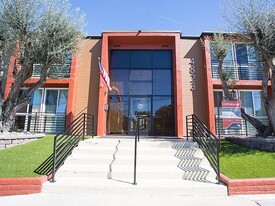 Courtyard on 68th Apartments