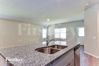 4439 Meadowland Pl in San Antonio, TX - Building Photo - Building Photo
