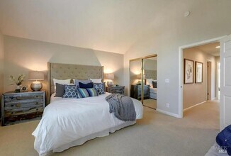 369 Summer Rain Dr in Windsor, CA - Building Photo - Building Photo