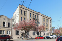 680 81st St in Brooklyn, NY - Foto de edificio - Building Photo