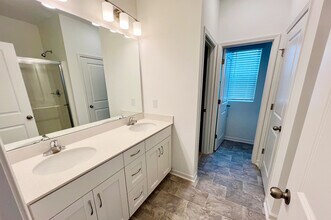 1649 Stanley St in Wilmington, NC - Building Photo - Building Photo