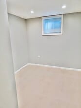 960 W 18th Pl, Unit #1 in Chicago, IL - Building Photo - Building Photo