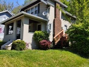 3542 Linwood Ave in Cincinnati, OH - Foto de edificio - Building Photo