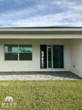 515 Veridian Cir NW in Palm Bay, FL - Foto de edificio - Building Photo