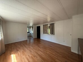 19246 128th Pl NE in Bothell, WA - Building Photo - Building Photo