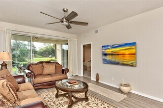 1970 Willow Bend Cir in Naples, FL - Building Photo - Building Photo