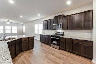 7221 Headingham Wy in McKinney, TX - Foto de edificio - Building Photo