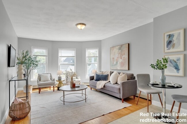 73 River St, Unit 3B