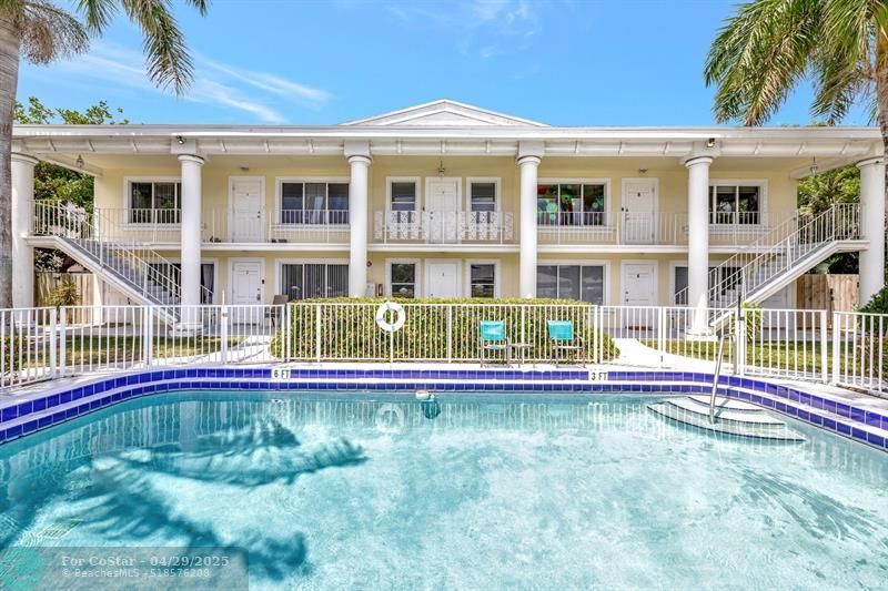 4525 NE 21st Ave in Fort Lauderdale, FL - Building Photo