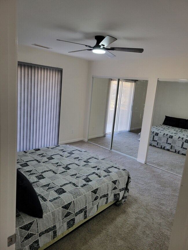 8396 E Stevens Dr, Unit B in Prescott Valley, AZ - Foto de edificio - Building Photo