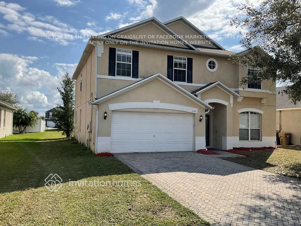 2746 Eagle Glen Cir in Kissimmee, FL - Building Photo