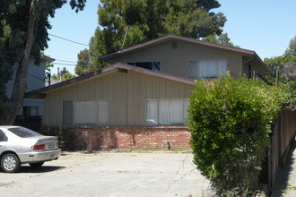 3071 Curran Ave in Oakland, CA - Building Photo - Building Photo