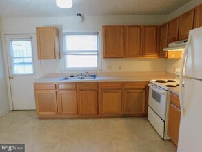 122 Brunswick Rd in Stephens City, VA - Building Photo - Building Photo