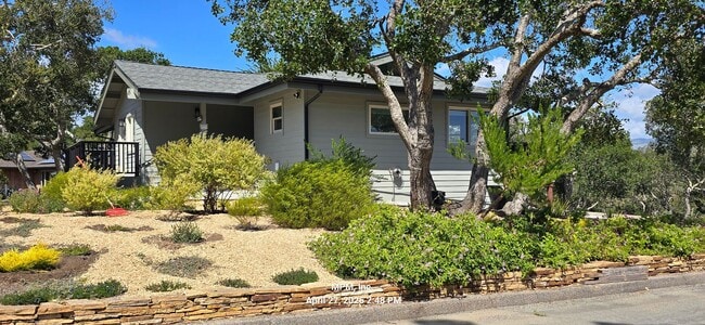 property at 5136 Hillcrest Dr