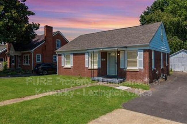 property at 817 Marcellus Dr