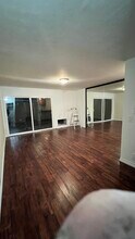 525 S Ardmore Ave, Unit 148 in Los Angeles, CA - Building Photo - Building Photo