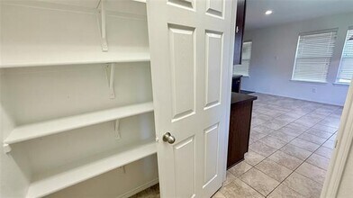 5724 Mirror Ridge Dr in Fort Worth, TX - Building Photo - Building Photo